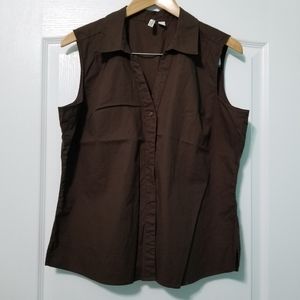 St. John's Bay Brown Sleeveless Button Down
